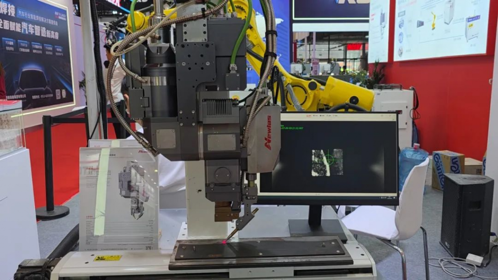 Light of Welding, Core of Smart Manufacturing: Newlas Three Innovative Solutions Debut at AMTS 2025